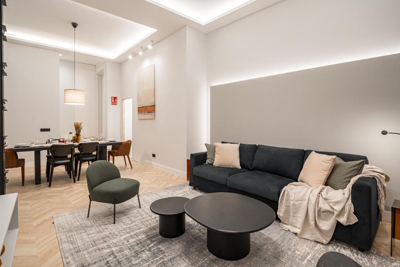 Apartment Malasana Vii Calle San Mateo 3br 3bh