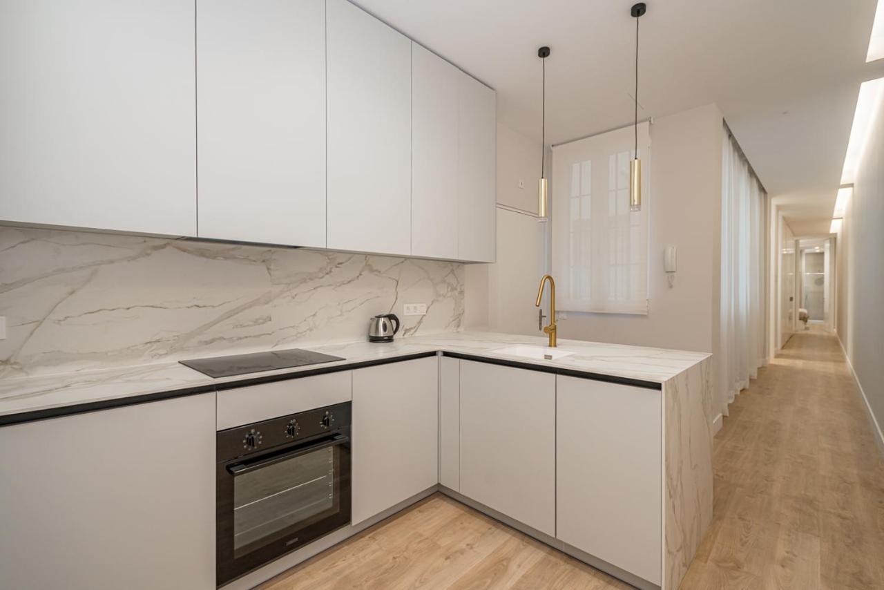 Lalatina Iv Calle Conde De Romanones 4br 4bh * Madrid