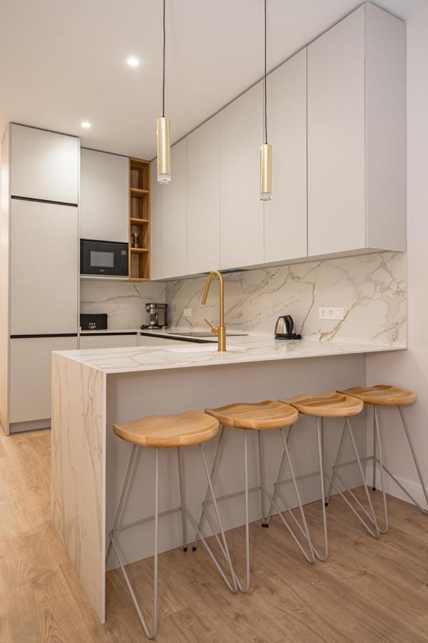 Apartamento Lalatina Iv Calle Conde De Romanones 4br 4bh *