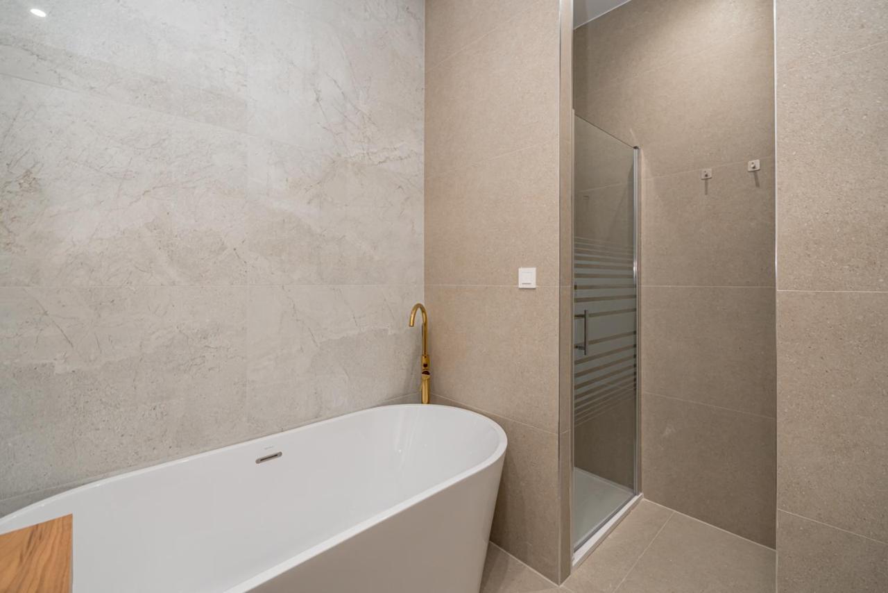 Lalatina Iv Calle Conde De Romanones 4br 4bh Apartamento Madrid