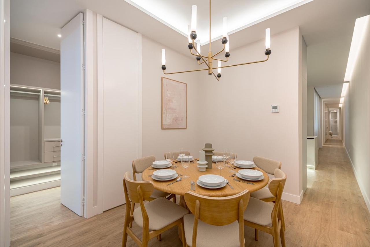 Apartamento Lalatina Iv Calle Conde De Romanones 4br 4bh Madrid