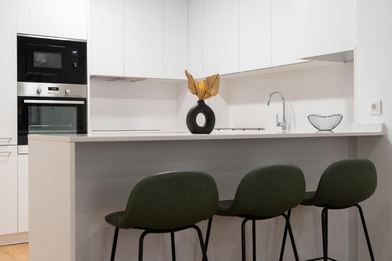 Apartamento De Lujo En La Plaza Pedro Zerolo Al Lado De Gran Via Madrid