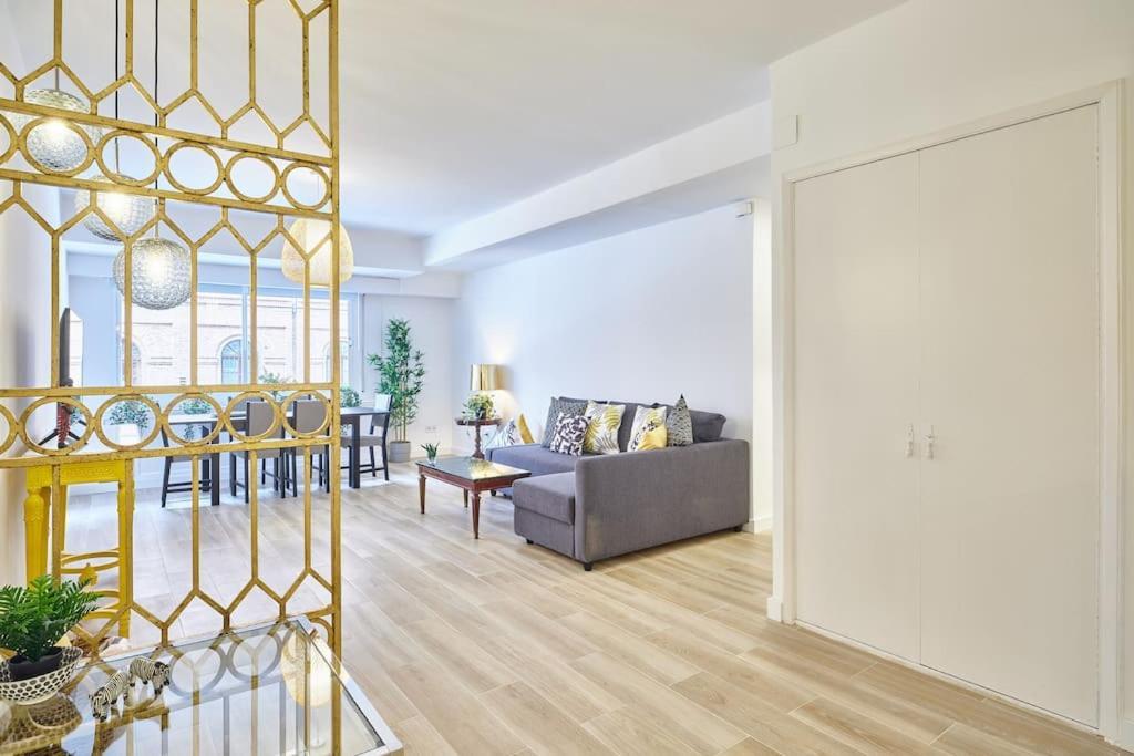 Appartamento New.apto-ponzano. Luxe & Spacious 4rooms 3bathroom