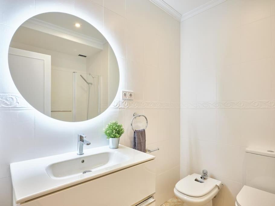 New.apto-ponzano. Luxe & Spacious 4rooms 3bathroom Apartment Madrid
