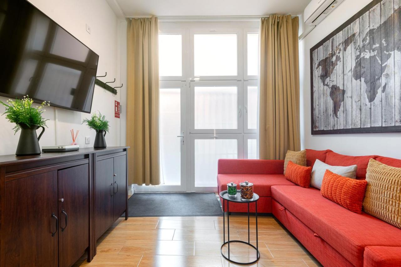Pleasant Near Center Apartamento *