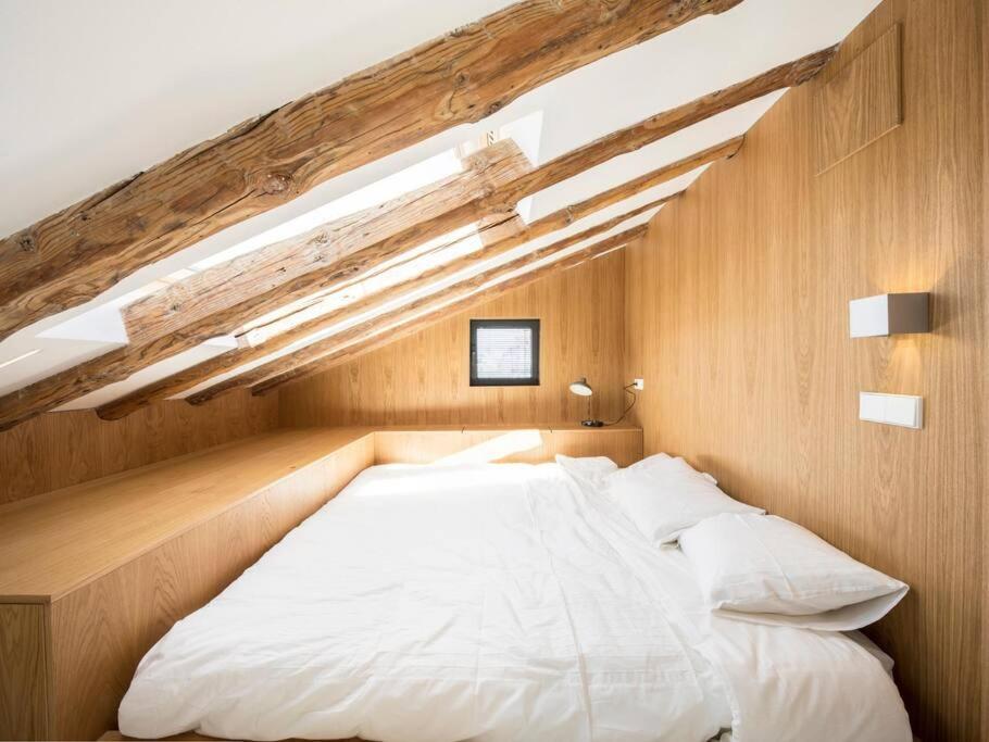 Heima Unique Penthouse In The Heart Plaza De Chueca