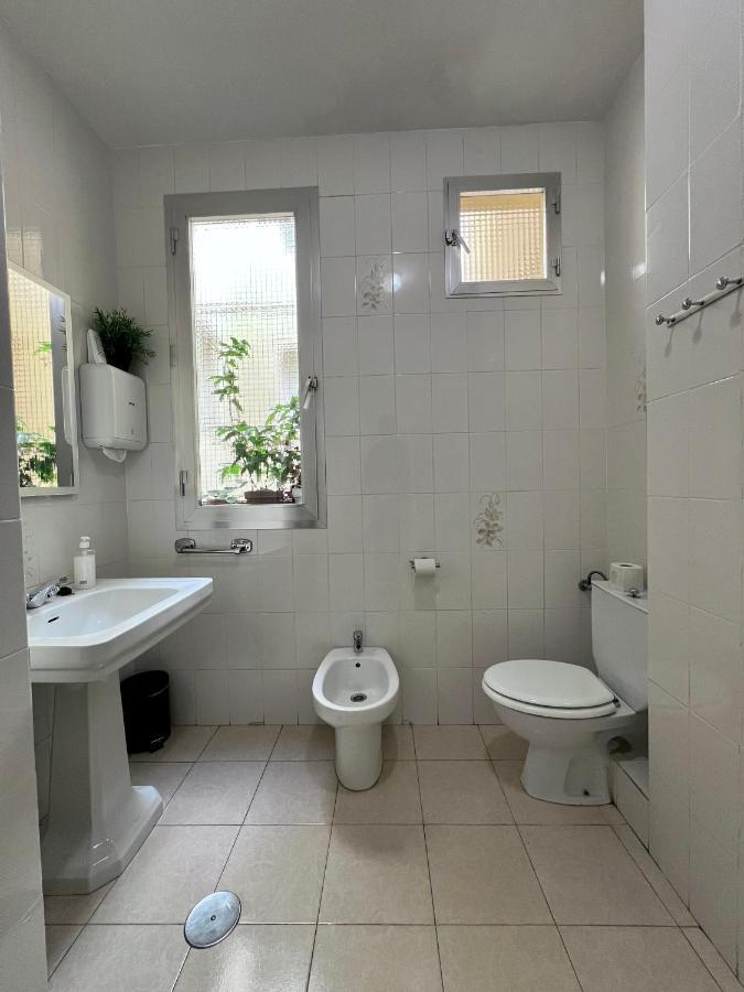 Conde De Alba Guest house Madrid