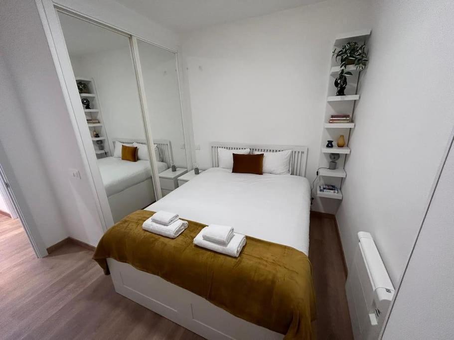Apartamento On Street Level In Vallecas. Pnu Madri