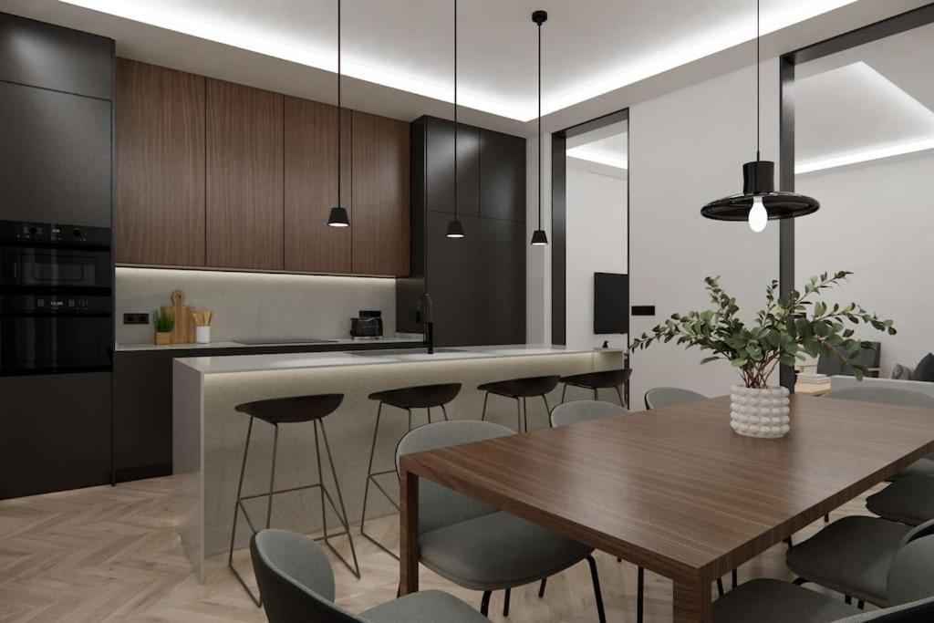 Apartamento Gran Via Xvii Calle Fuencarral 6br 7bh Madri