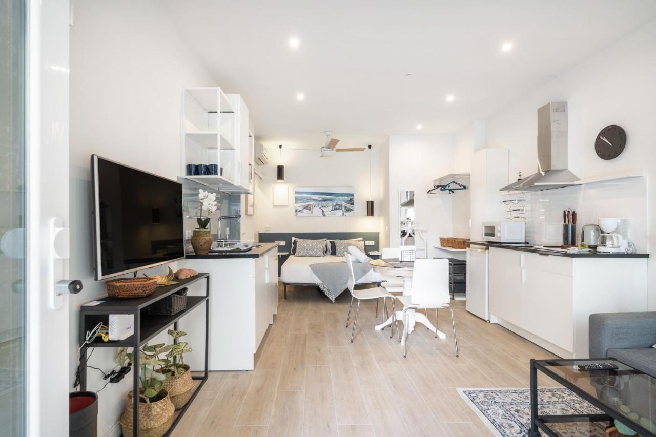 Apartment Dobohomes - Entrearroyos