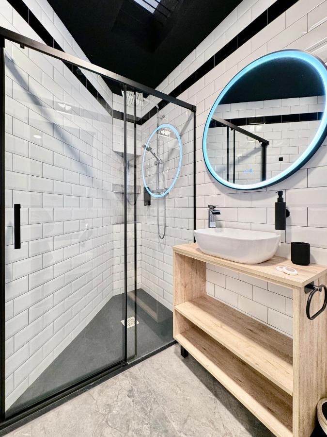 Charming Principe Pio Apartment *