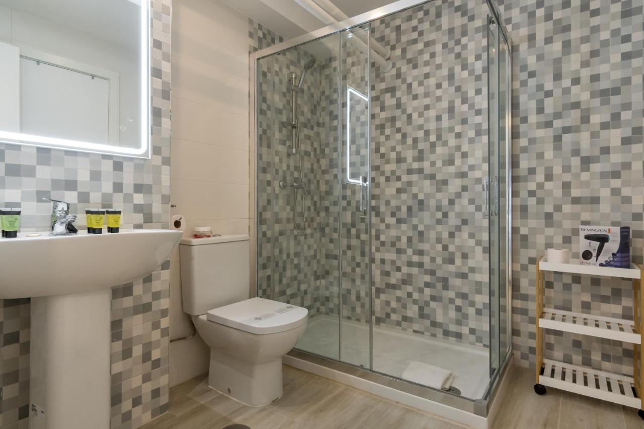Bright New And Wide- 1bd 1bth- Delicias *