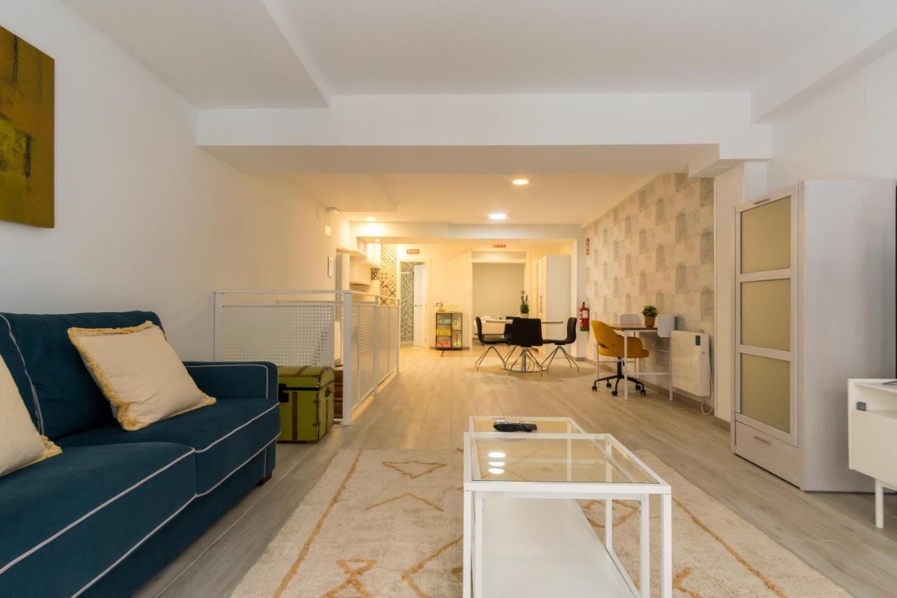 Apartment Bright New And Wide- 1bd 1bth- Delicias *