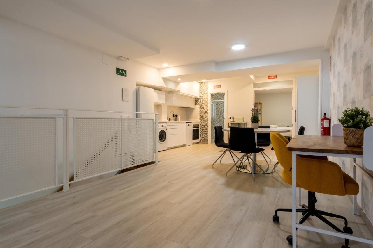Bright New And Wide- 1bd 1bth- Delicias Apartment *