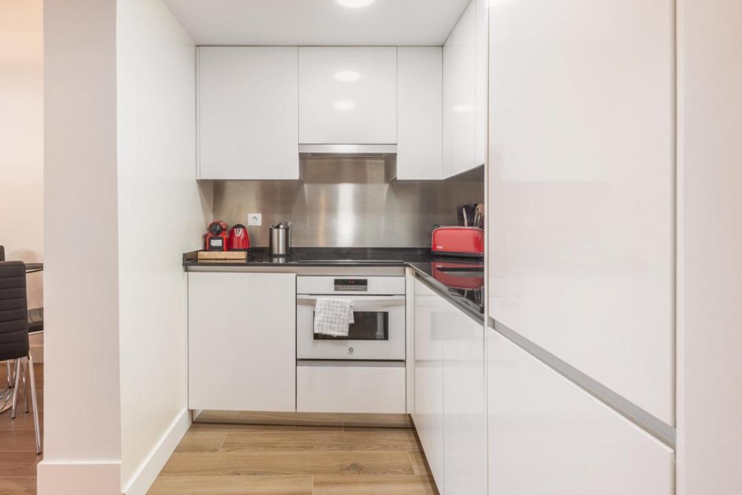 Bright Duplex- 1bd 1,5 Bth - Sol *