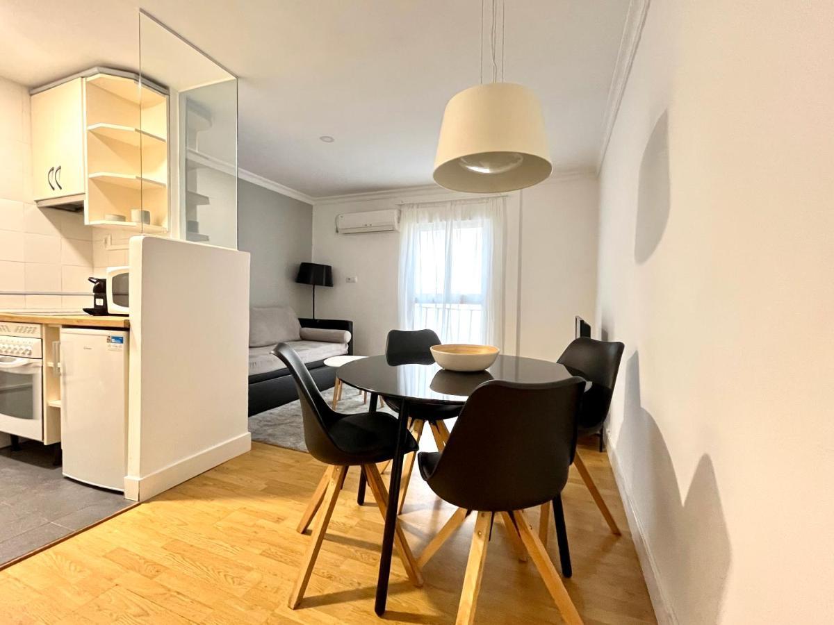 Huertas Flat Apartment