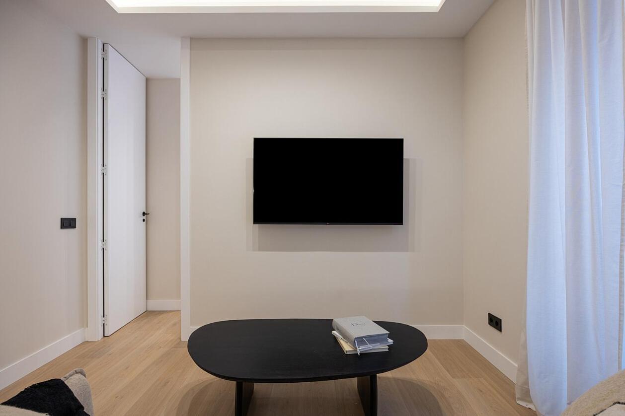Gran Via Xv Calle De Conchas 4br 4bh Appartamento *