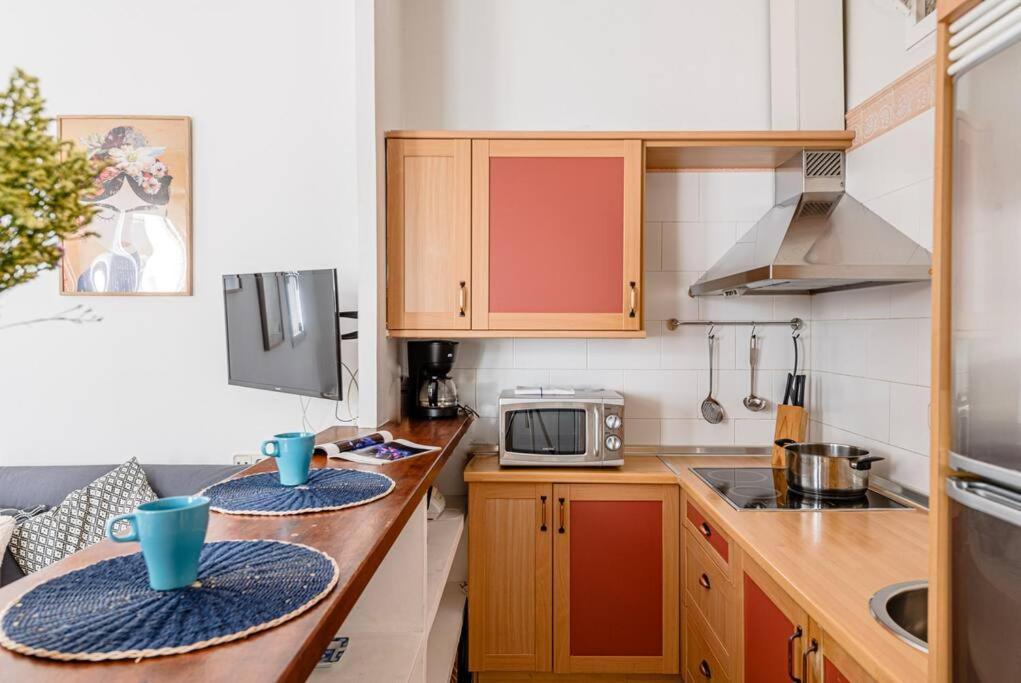 Cozy In Lavapies-torr Apartamento *