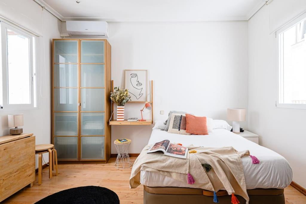 Cozy In Lavapies-torr Madri