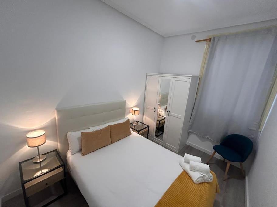 Cozy In Gran Via For 4 People.s2a3 Apartamento