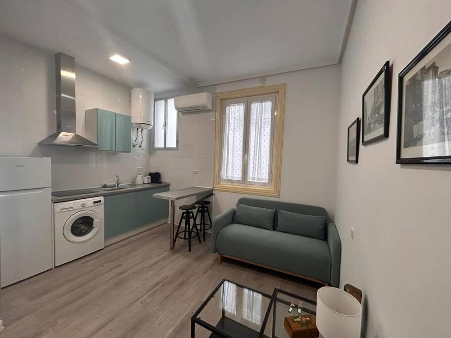 Apartamento Cozy In Gran Via For 4 People.s2a3 Madri
