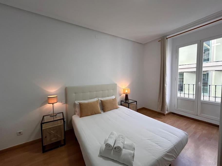 Apartment Stunning In Gran Via For 4 People. S3