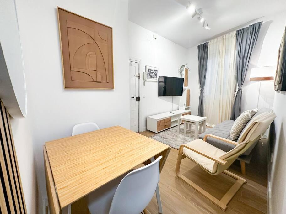 Cozy 2bd Flat City Center + Ac Appartement Madrid