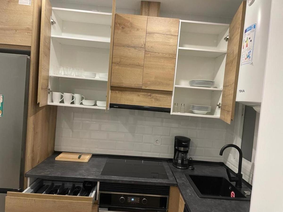 Apartamento U2 A Estrenar, Cerca De Metro Madri