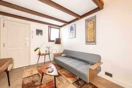Appartamento Peaceful Y Beautiful Apt In La Latina *