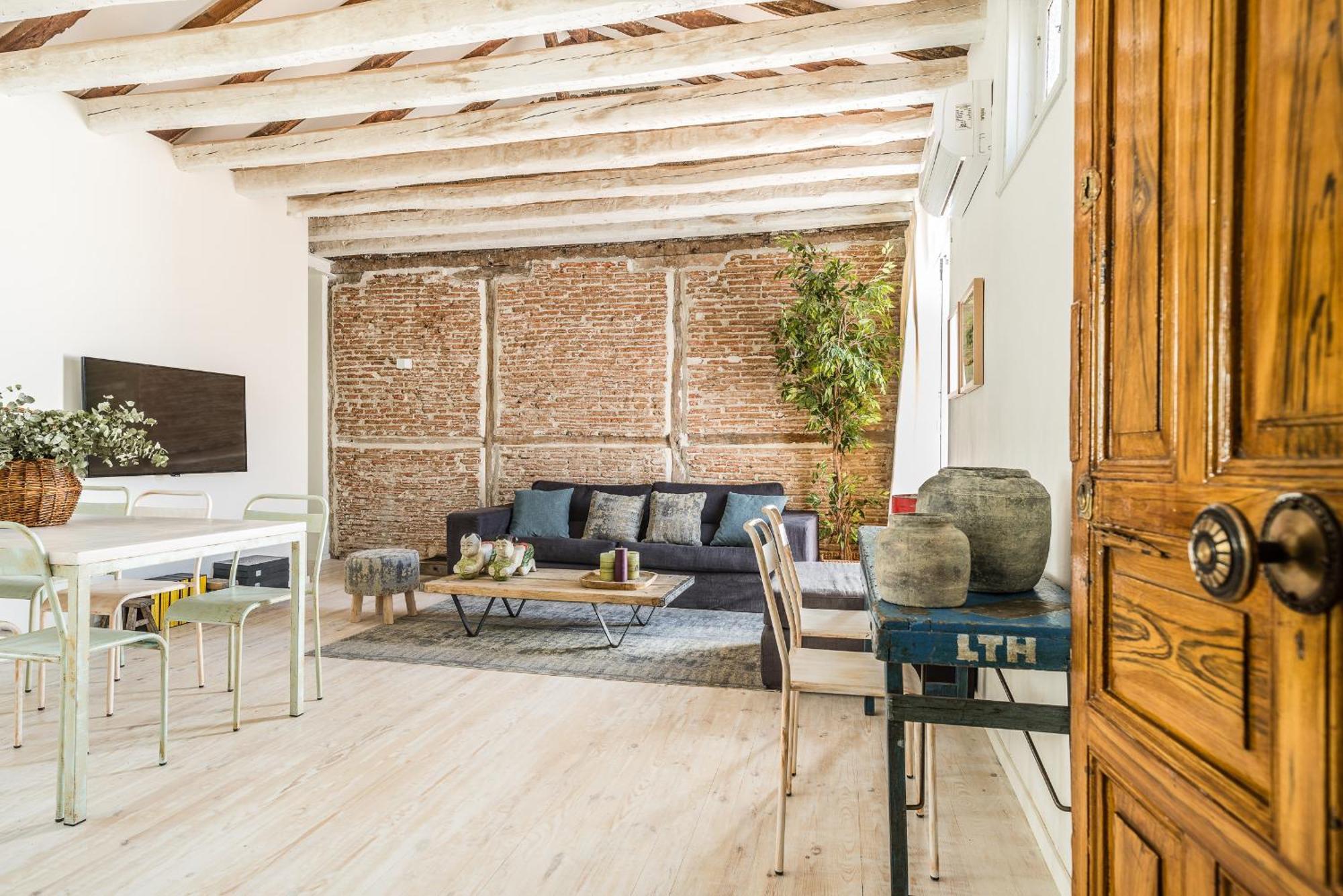 Bnbholder Stunning Duplex Sol