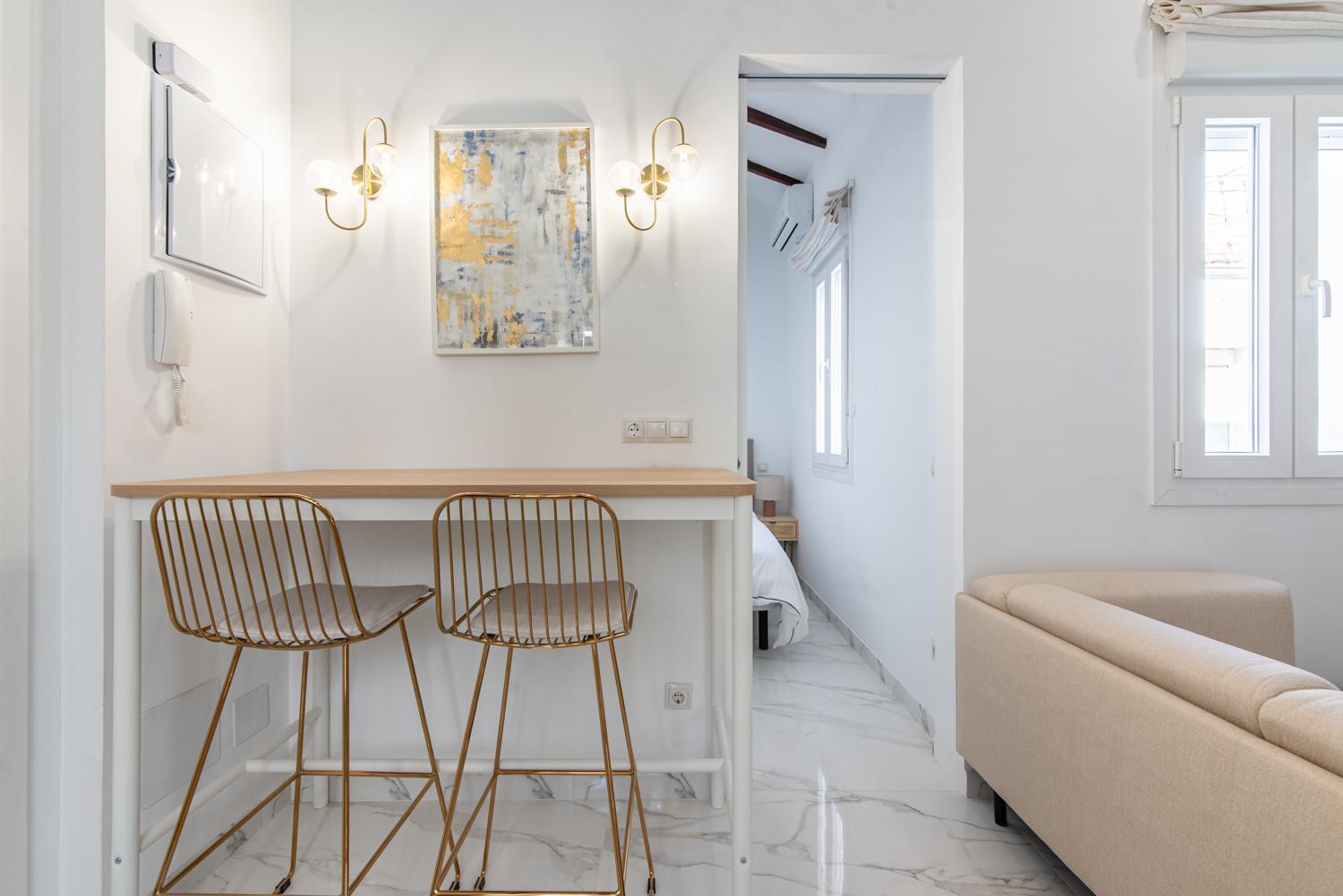 Apartamento Deluxe. 2br 1bt. Elevator. Madri