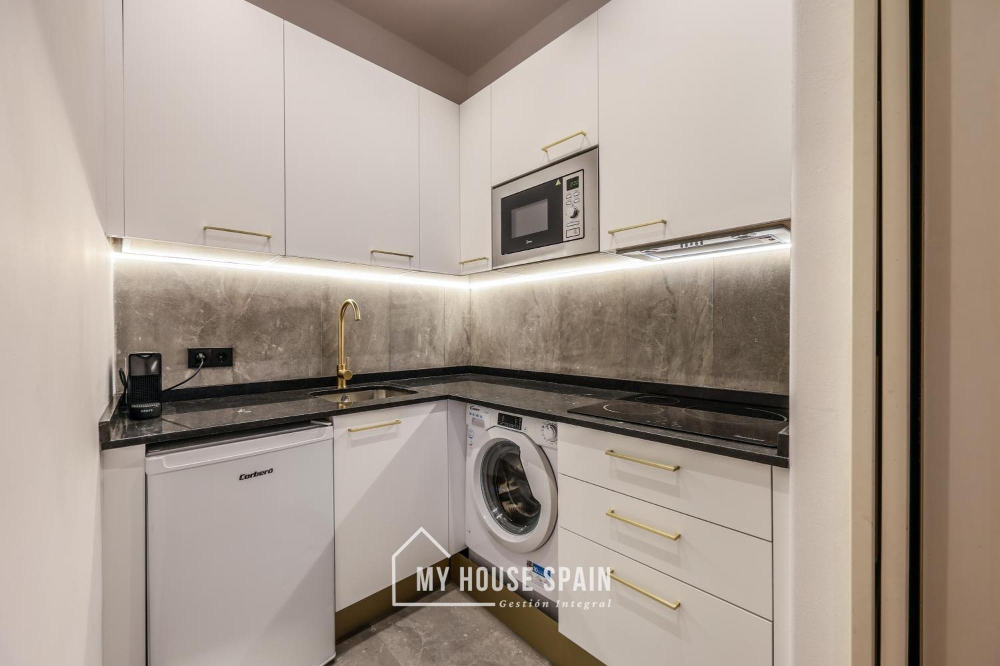 Myhousespain - Moderno Estudio En Plaza Espana Apartamento Madrid