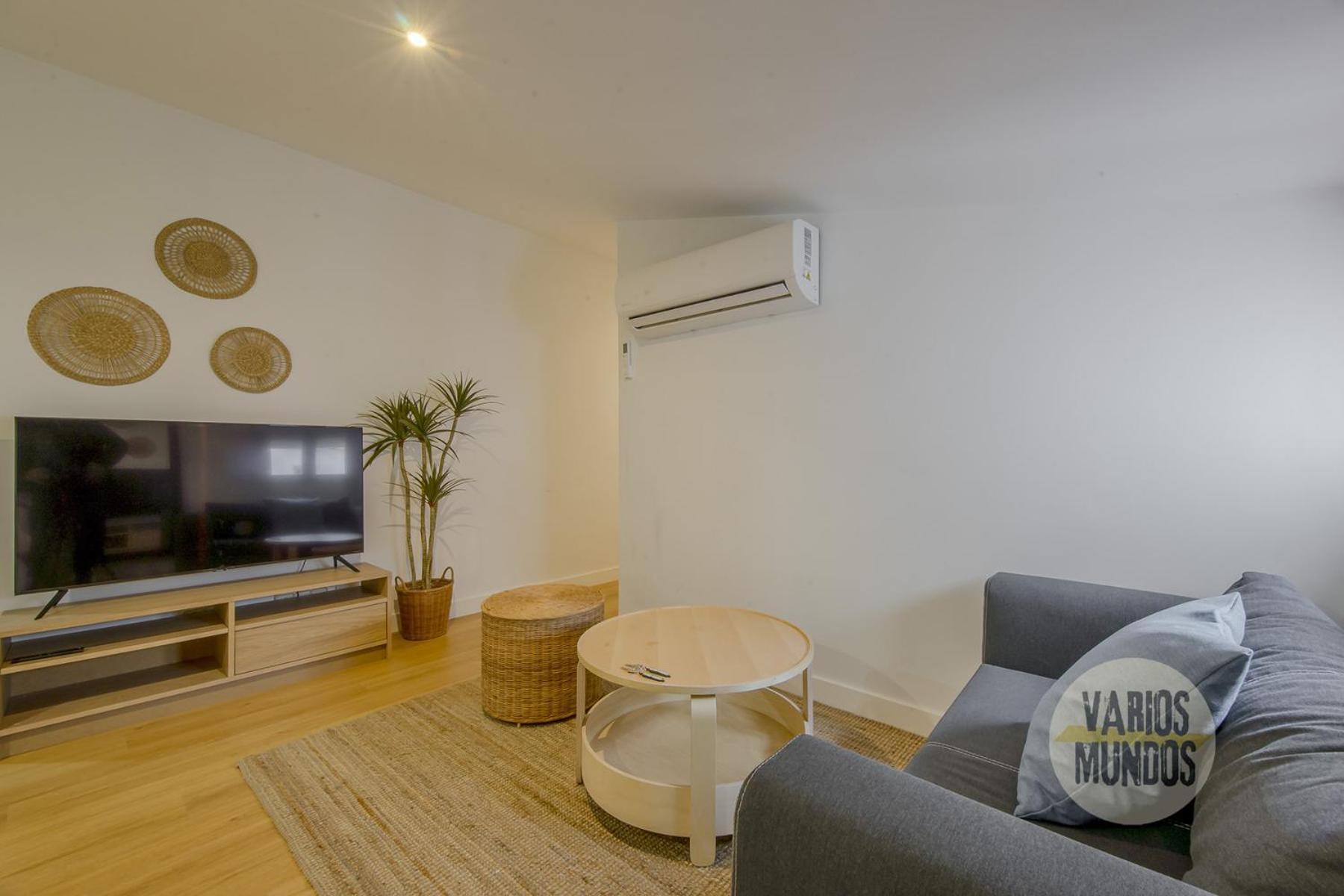 Oasis 3 En Sol, Descubre Concepcion Jeronima