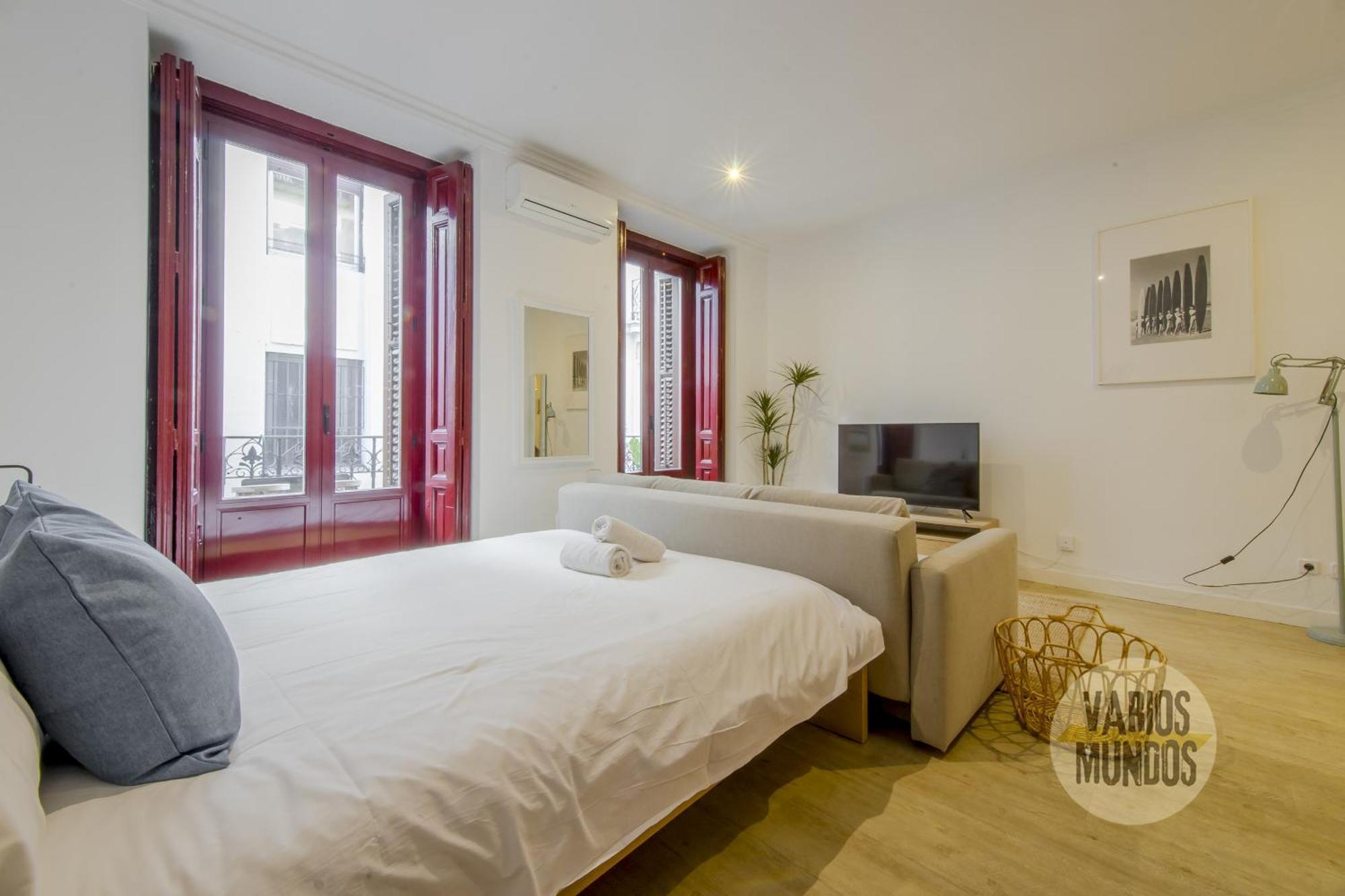 Apartamento Beautiful Loft 3pax En Huertas-cortes