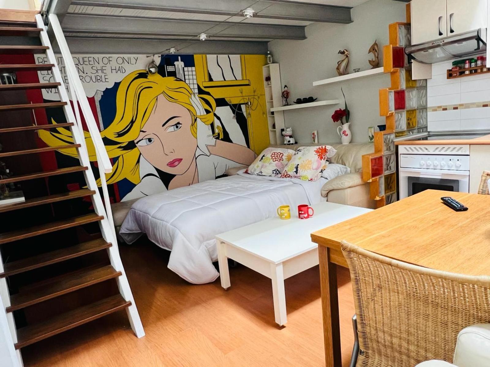 Palafox Apartment *