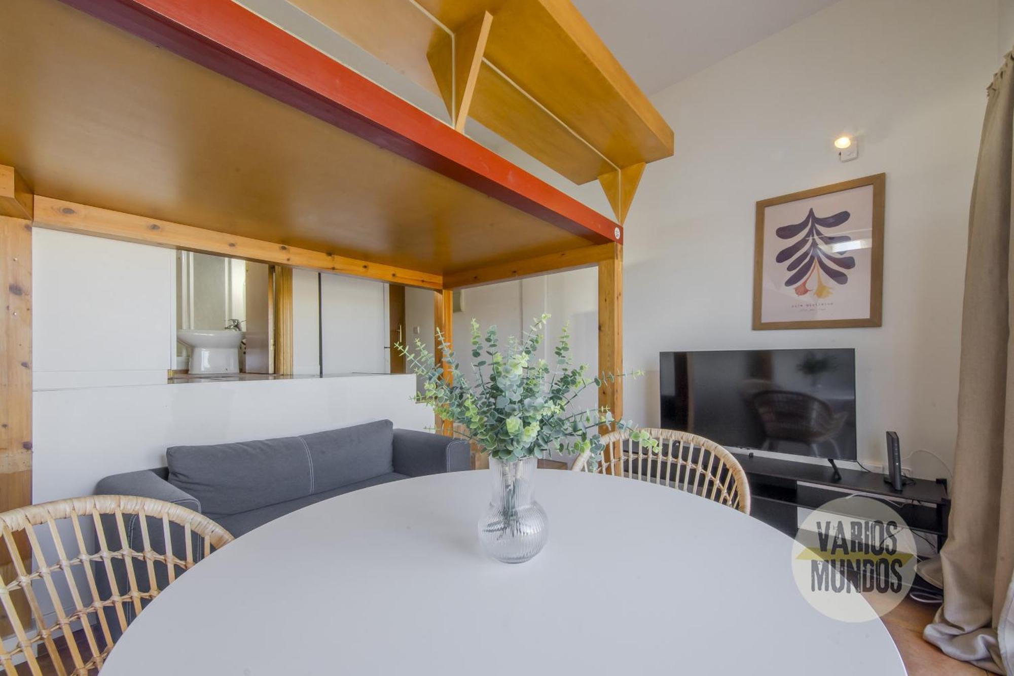 Fabuloso Atico Doble Altura 3pax En Chueca Apartamento *