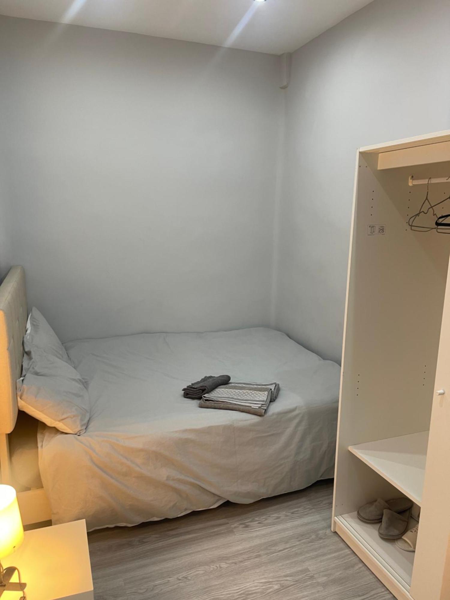 Cenral Renovated Flat *