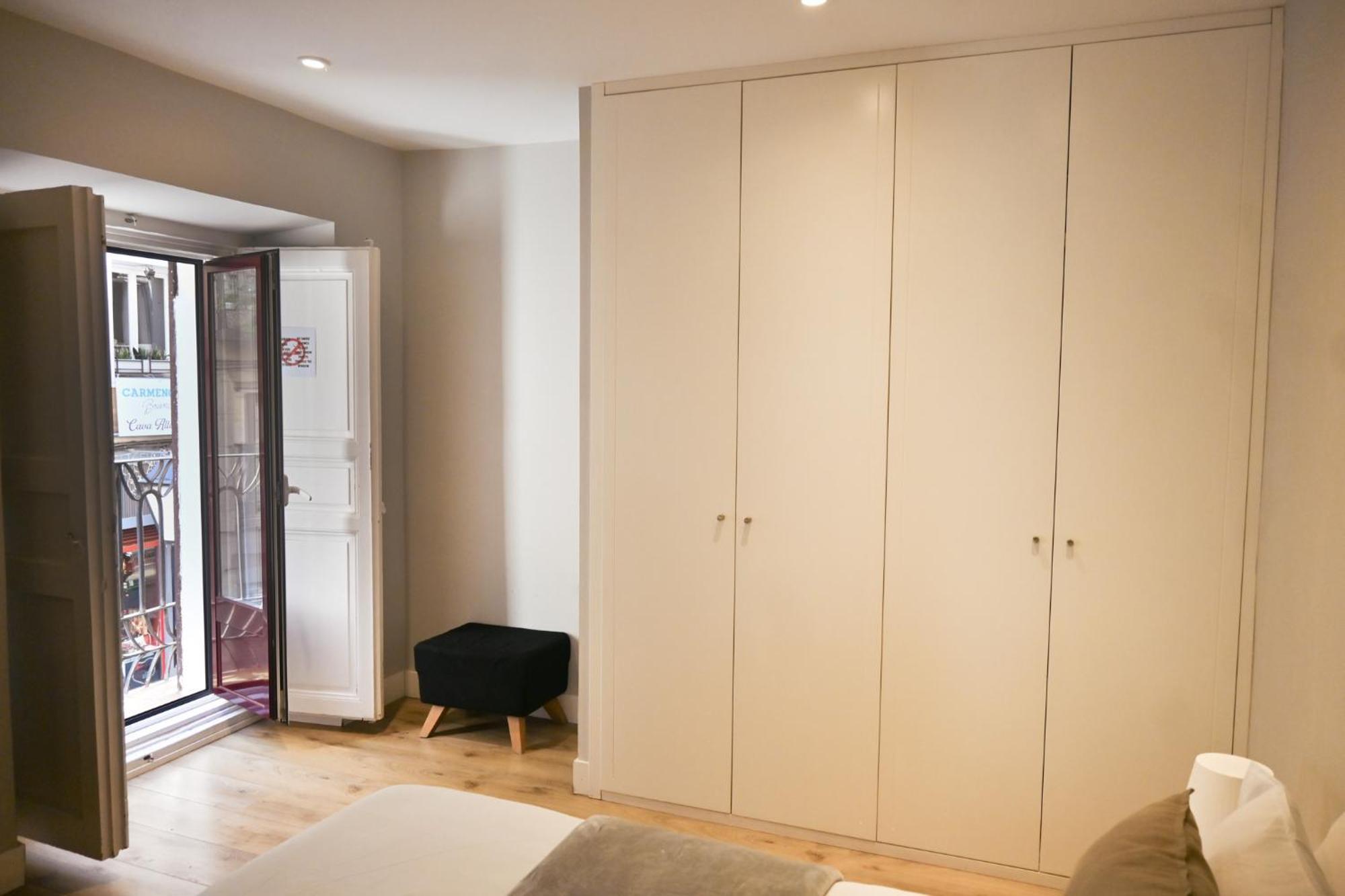 Apartamento For Temporal Cava Baja-la Latina Cab36 Madrid