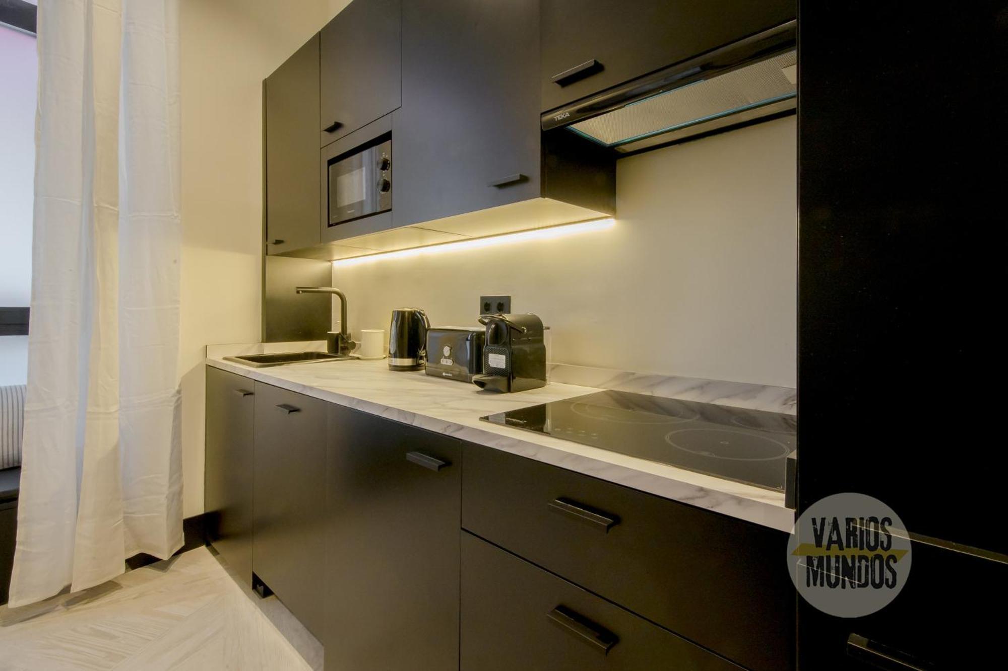 Deluxe En El Centro De 9pax E3 Madrid