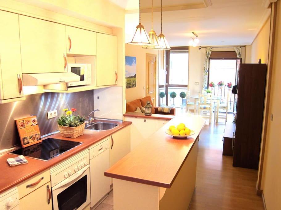 Apartment Balcon Con Luz Natural