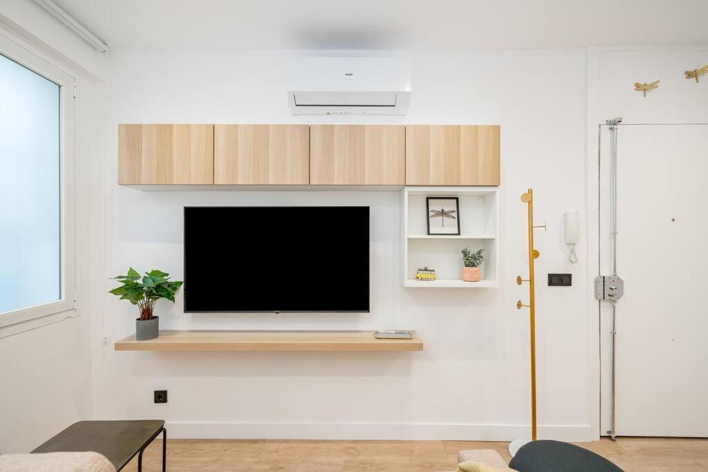 Apartamento Lalatina I Calle Costanilla San Pedro 1br 1bh Madrid
