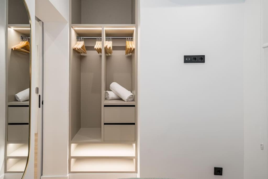 Apartamento Lalatina I Calle Costanilla San Pedro 1br 1bh *