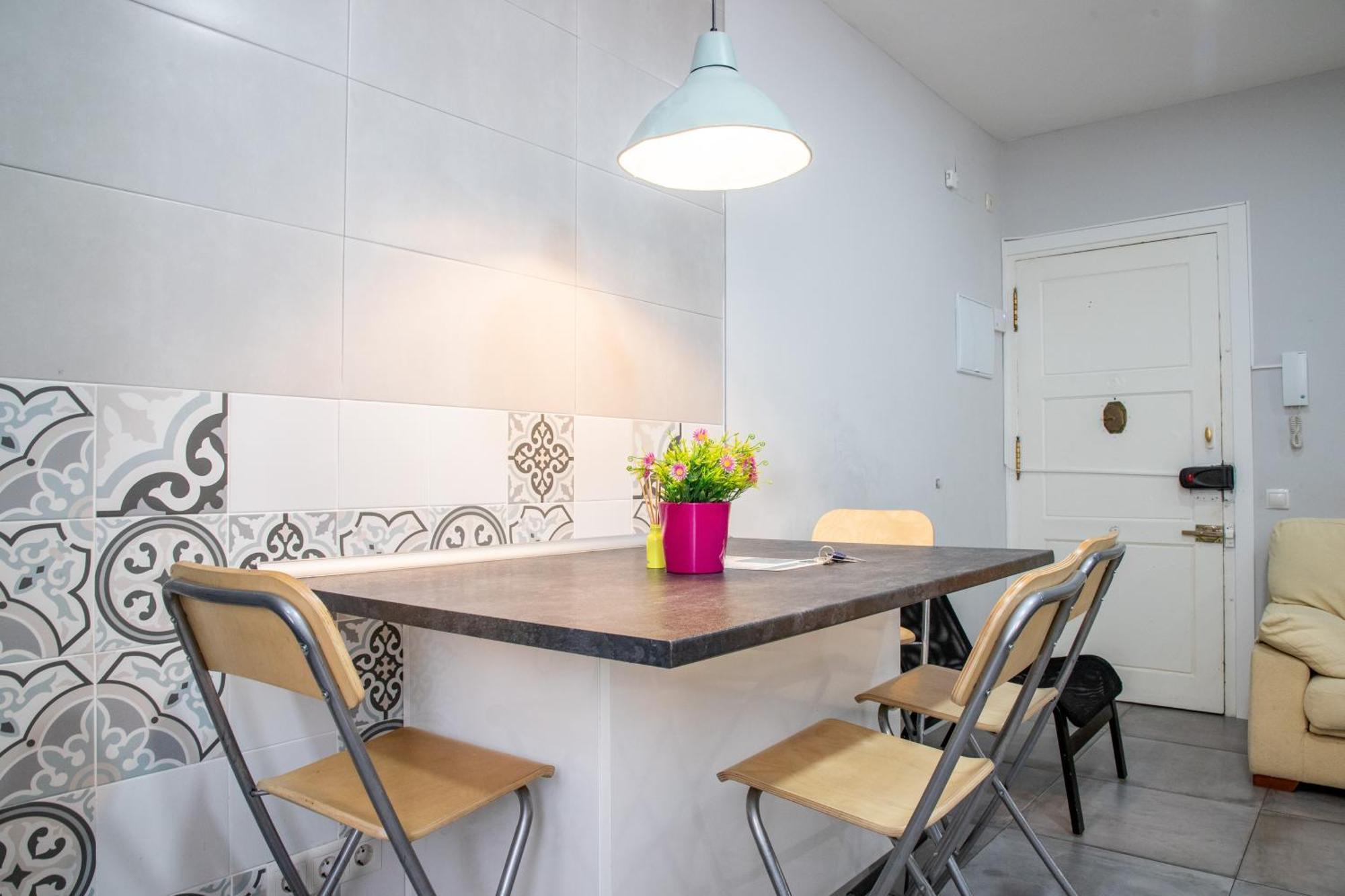 Apartamento Luminoso & Moderno 4 En Retiro Madri