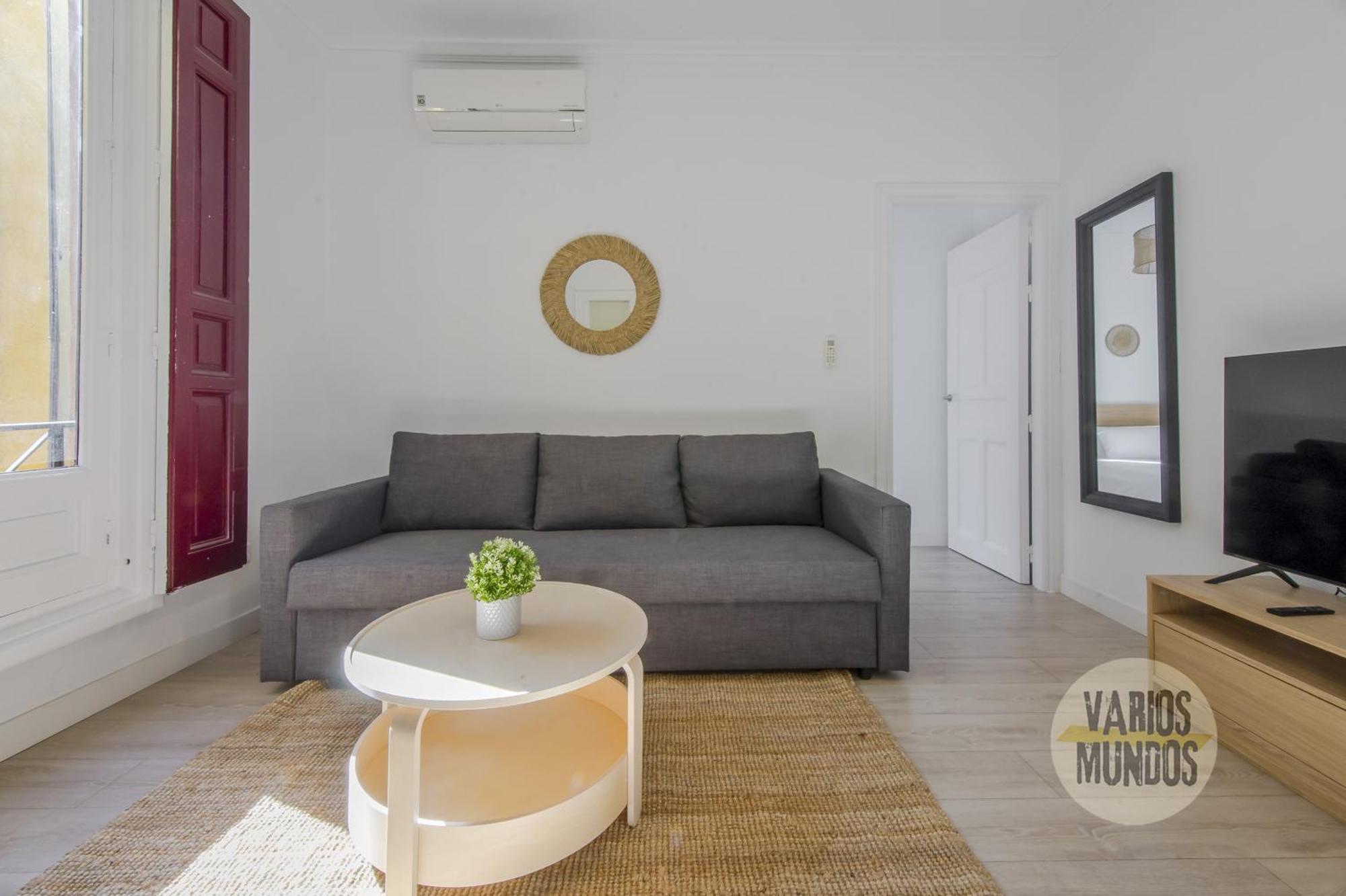 Elegant 4pax En Letras-cortes Apartment Madrid