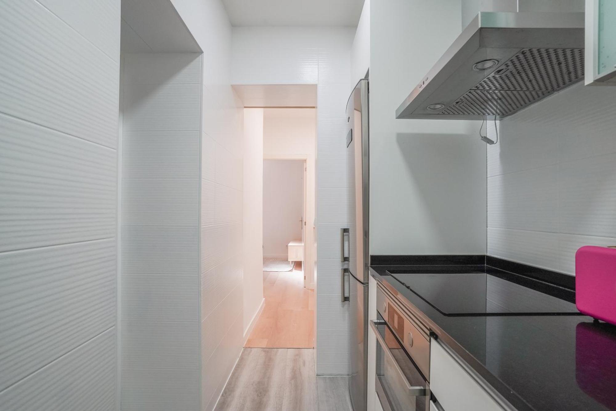 Cozy Apartment-2bedrooms 1bathroom-atocha Apartment *