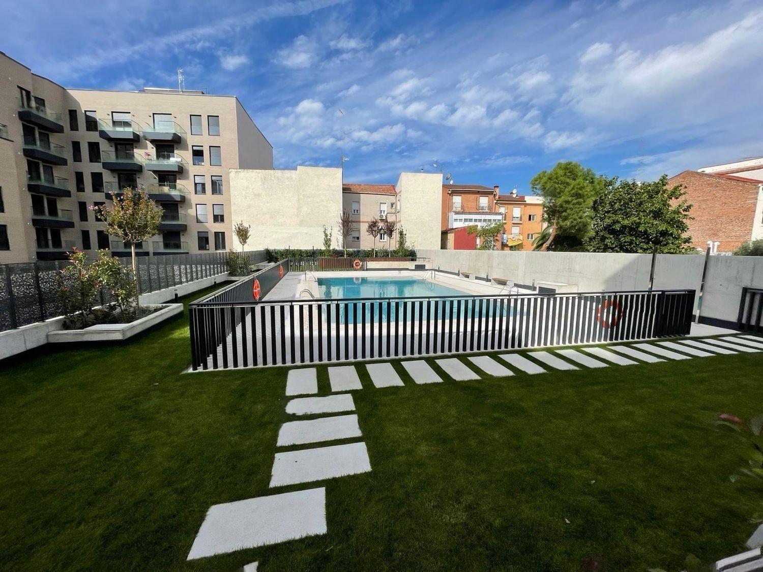 2b2b Deluxe - Jardines De Cuatro Caminos - Business District - Santiago Bernabéu Apartamento *