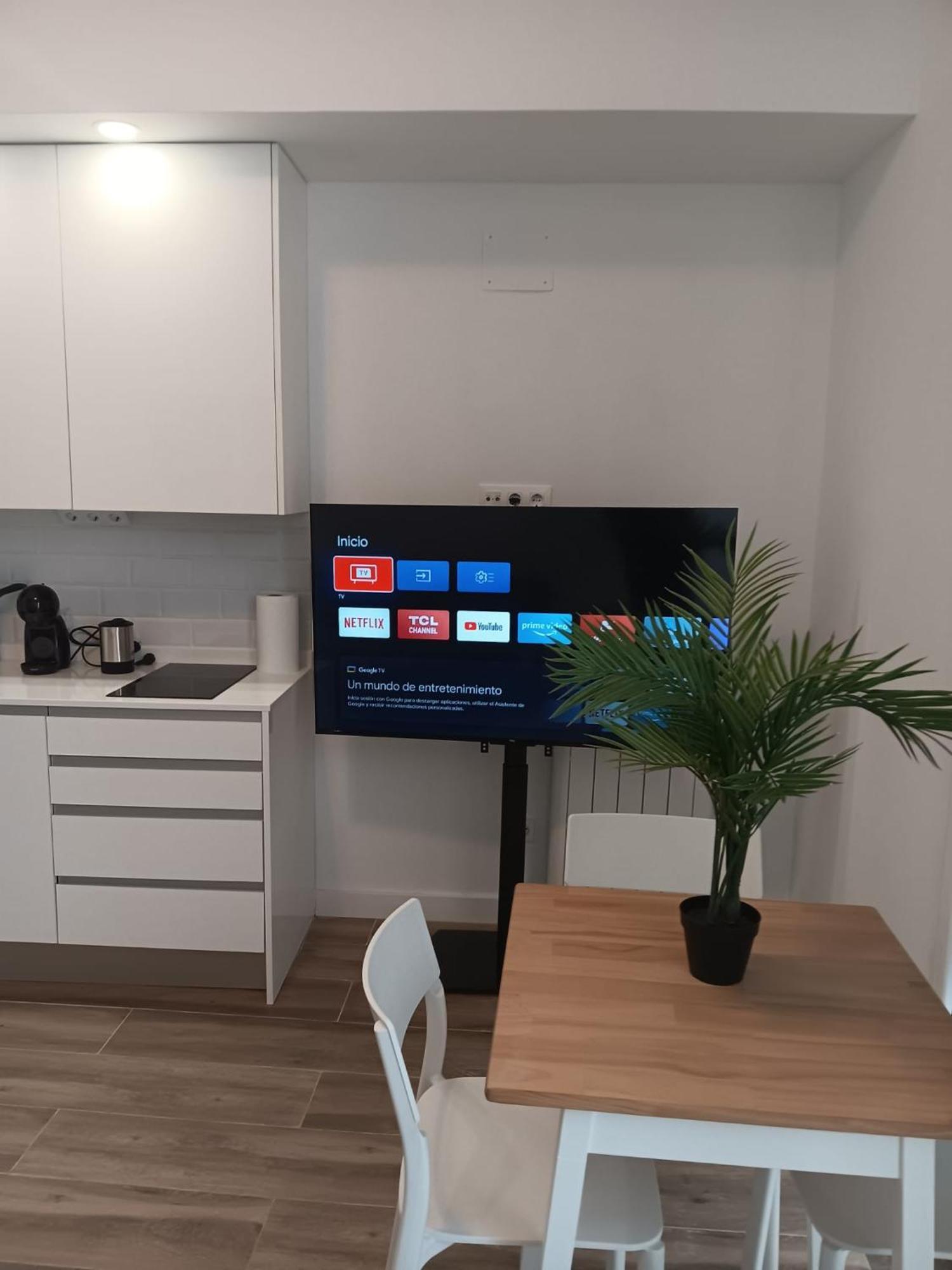 Plaza De Castilla2 Apartments2 *