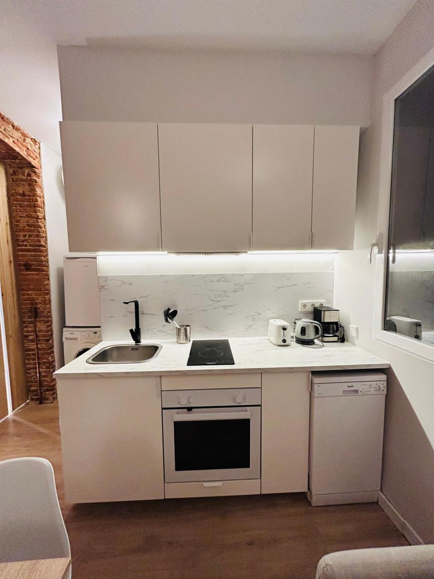 Appartement Cozy In Cuatro Caminos Area *