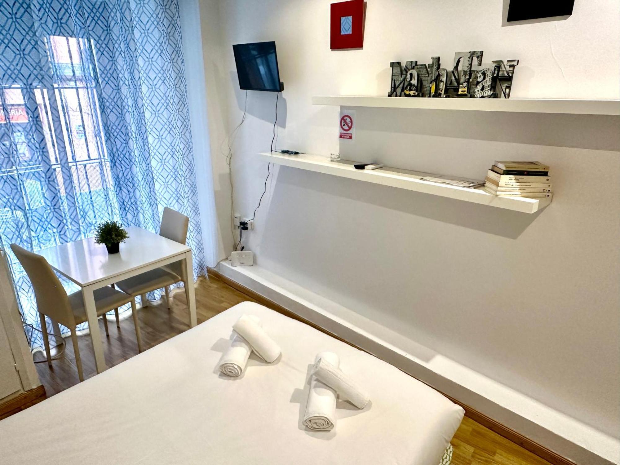 Wakaflats 3, Centro Madrid, Chueca, Barbi