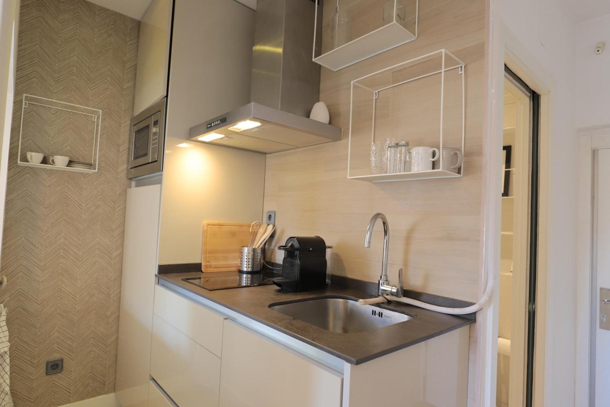 Estudios Plaza Comendadora Apartamento Madri